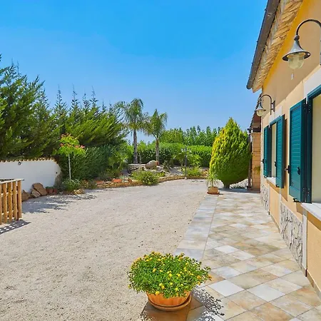 Holiday home Holiday House *