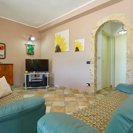 Holiday home Holiday House